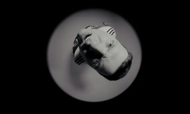 Nevmore - Mirrors - still6